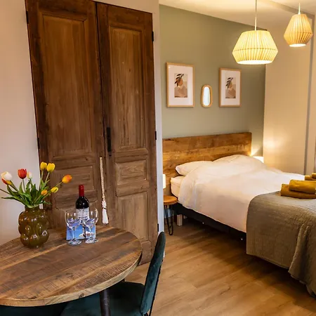 Have A Stay! - Tussen De Bossen En De Bollenvelden * Noordwijkerhout