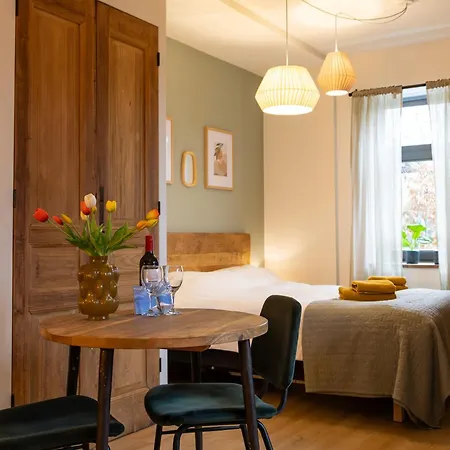 Have A Stay! - Tussen De Bossen En De Bollenvelden Διαμέρισμα *